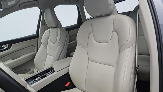 Volvo XC 60 B4 B Plus Dark aut ! Z Polskiego Salonu ! Faktura VAT !