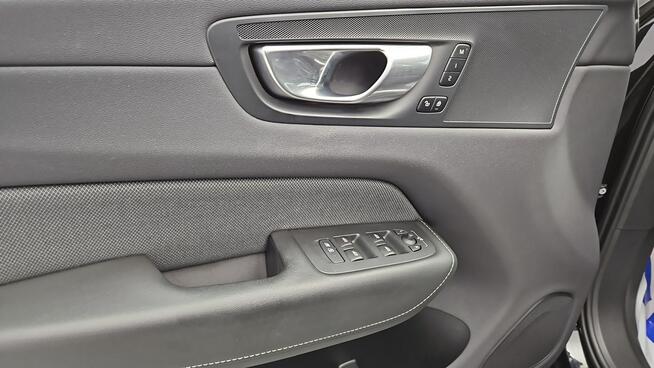 Volvo XC 60 B4 B Plus Bright aut ! Z Polskiego Salonu ! Faktura Vat !