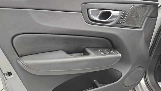 Volvo XC 60 B4 D AWD Plus Dark aut ! Z Polskiego Salonu ! Faktura VAT !
