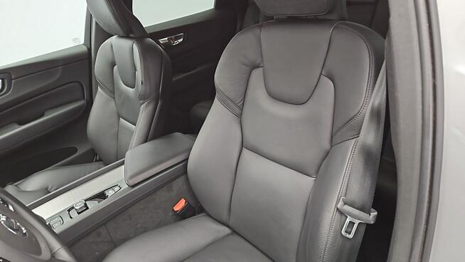 Volvo XC 60 B4 D AWD Plus Dark aut ! Z Polskiego Salonu ! Faktura VAT !