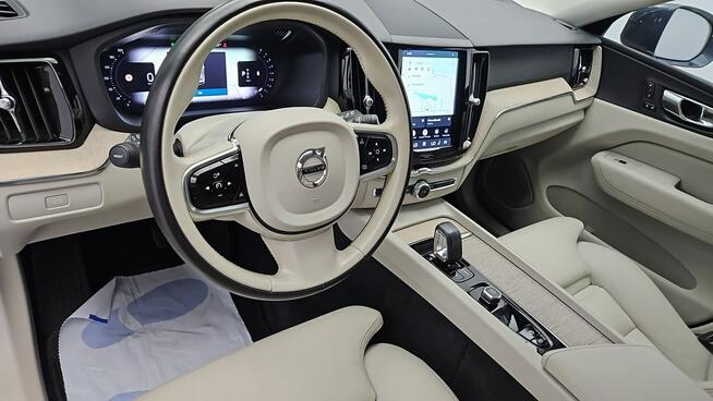 Volvo XC 60 B4 B Plus Bright aut ! Z Polskiego Salonu ! Faktura VAT !