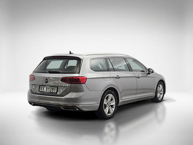 Volkswagen Passat Variant 2.0 TDI Elegance DSG ! Z Polskiego Salonu ! Faktura Vat !
