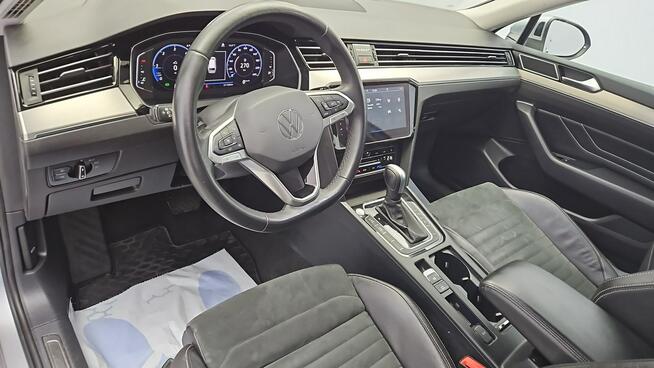 Volkswagen Passat Variant 2.0 TDI Elegance DSG ! Z Polskiego Salonu ! Faktura Vat !