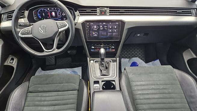 Volkswagen Passat Variant 2.0 TDI Elegance DSG ! Z Polskiego Salonu ! Faktura Vat !