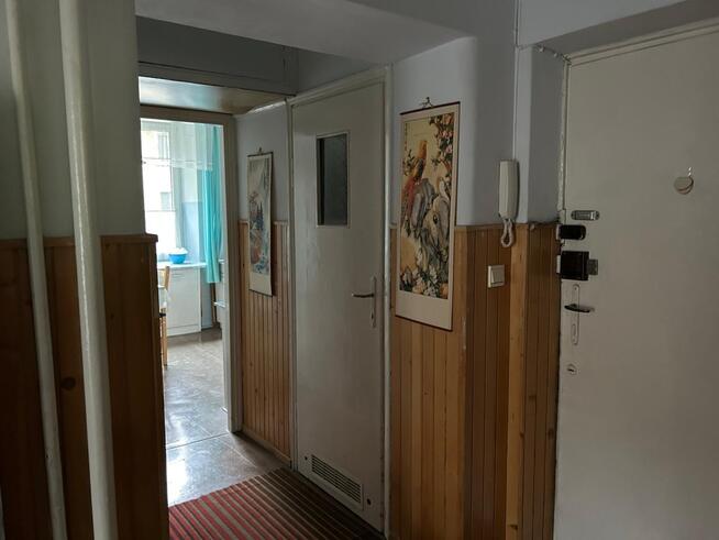 Sprzedam mieszkanie 3-pokojowe z balkonem – 63 m²