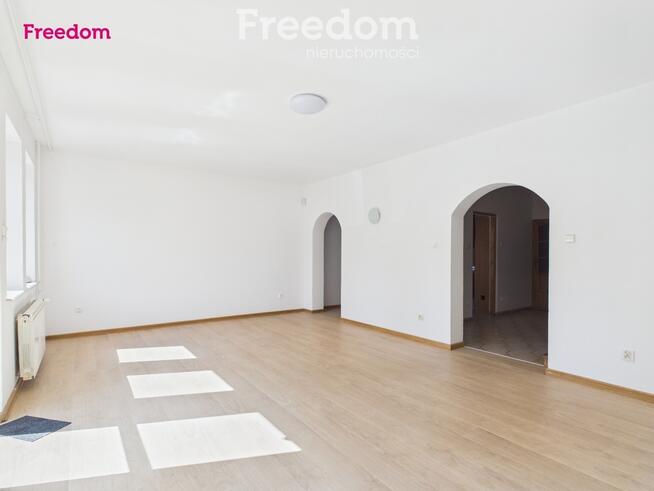 Przestronny dom 158 m² w Warszawie ( wesoła )