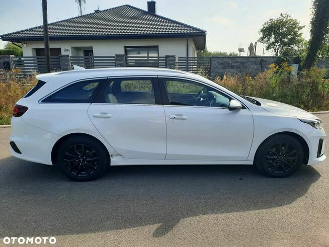 Kia Ceed 1.6 GDI PHEV L Business Line DCT