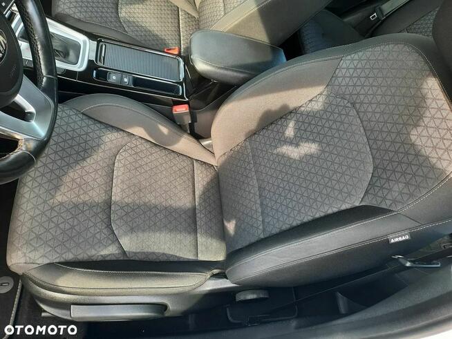 Kia Ceed 1.6 GDI PHEV L Business Line DCT