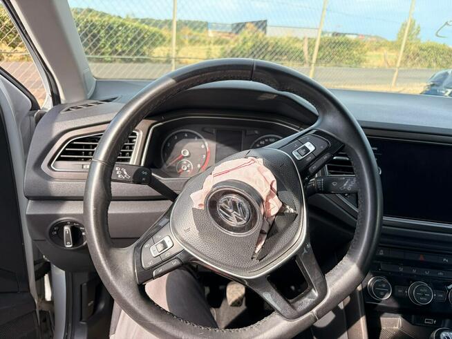 VOLKSWAGEN T-Roc 1.5 TSi 150 lounge Business FG667