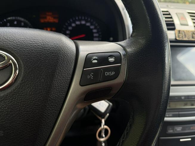 Toyota Avensis Stan Bardzo Dobry benzyna gaz Salon Polska Bezwypadkowy