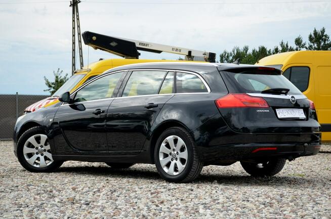 Opel Insignia Czarna Super Stan 1.4T 140KM Serwis Navi Parktronik