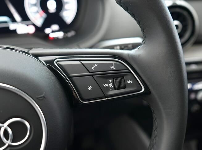 Audi Q2 35 TFSI 150KM LED Kamera SmartphoneInterface Virtual Gwarancja