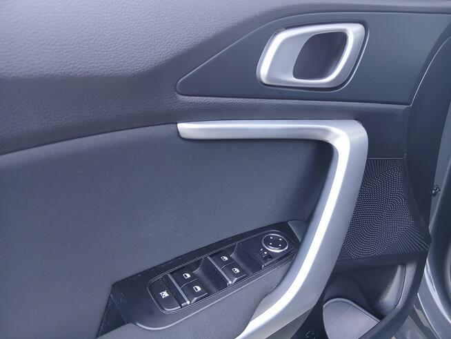 Kia Nowy Ceed 1.5 T-GDI 160 KM 7DCT Wersja M + Pakiet Smart Gwarancja2030 FV23%