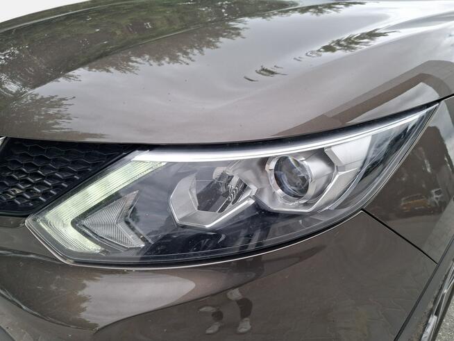 Nissan Qashqai 1.6d 130KM M6 2016 r., HAK, nawigacja, podgrzewana przednia szyba