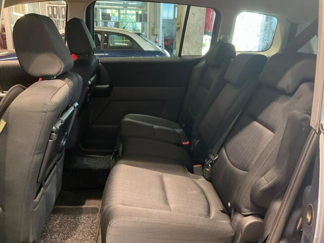 Mazda 5 1,8 benzyna, klimatronik,7 miejsc ,podgrz. fotele, isofix,ciemne szyby