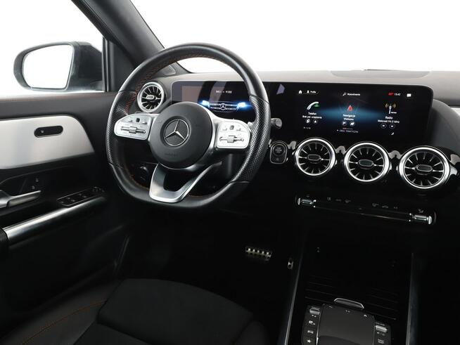 Mercedes GLA 200 FV23% automat skóra/alcantara full LED navi kamery grzane fotele