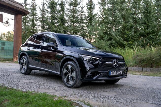 Mercedes GLC 300 4MATIC / Avantgarde / 2.0 MildHybrid 258KM / Panorama / Import USA FV
