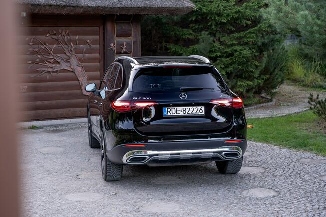 Mercedes GLC 300 4MATIC / Avantgarde / 2.0 MildHybrid 258KM / Panorama / Import USA FV