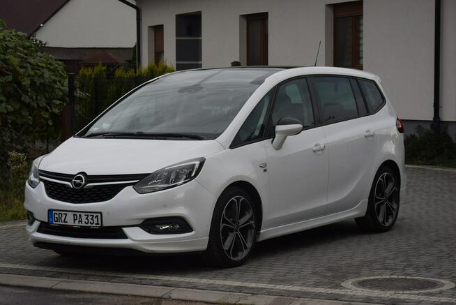 Opel Zafira 1.4TB OPC PDC LED Hak Panorama Nowy Rozrząd 2018r Sprowadzony