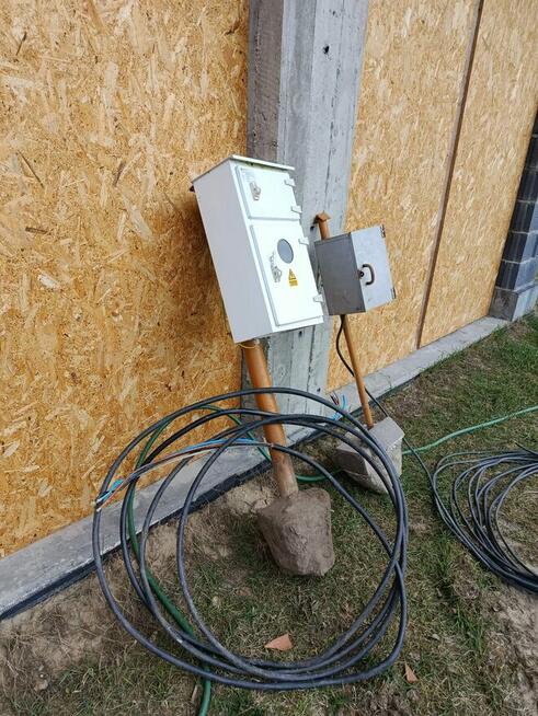 skrzynka elektryczna budowlana prąd budowlany