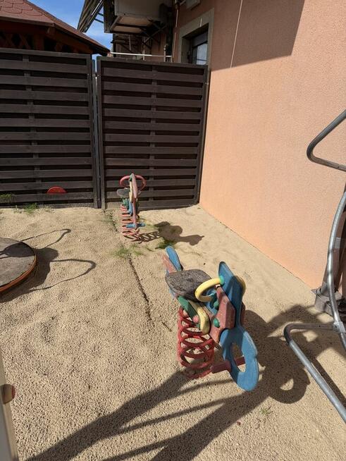 Sprzedam plac zabaw