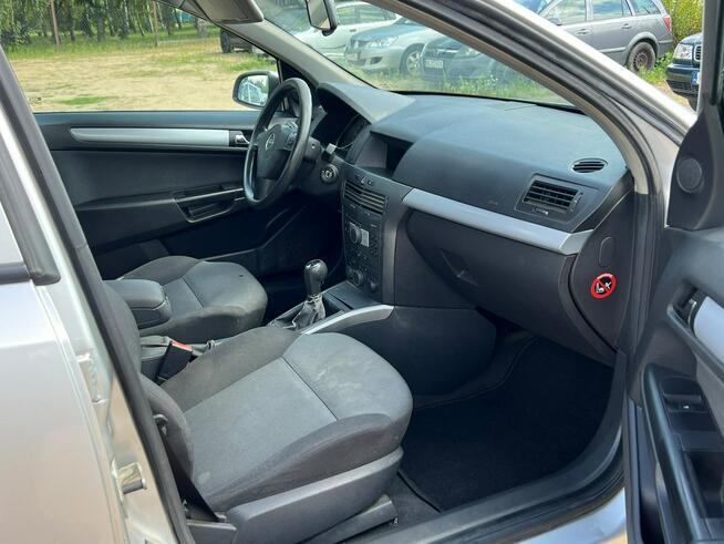 Opel Astra 2009r. 1.4 Benzyna 90KM Z Sprawną Klimatyzacją Tanio-Zapraszamy!