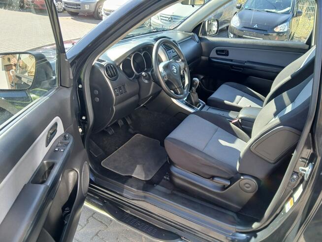 Suzuki Grand Vitara 1.6i 4X4 alufelgi klimatronik elektryka rury 3 drzwi stan BDB
