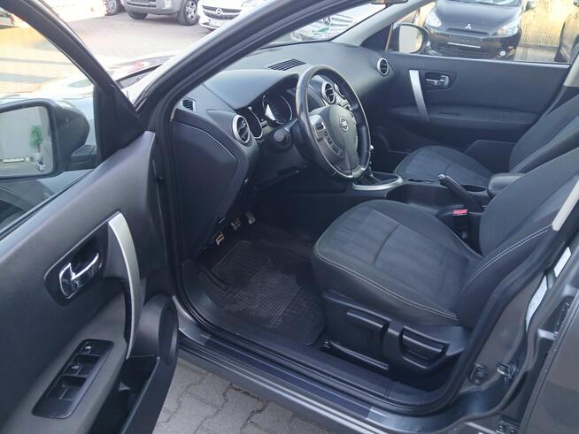 Nissan Qashqai 1.5DCI LIFT panorama kamera alufelgi klimatronik navi
