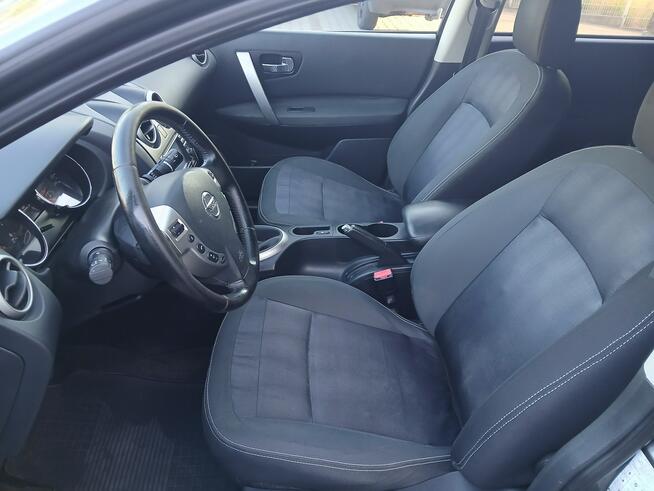 Nissan Qashqai 1.5DCI LIFT panorama kamera alufelgi klimatronik navi