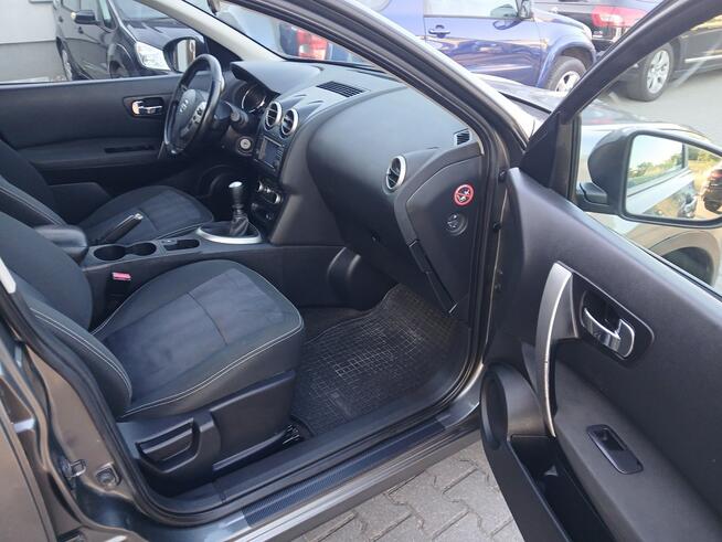 Nissan Qashqai 1.5DCI LIFT panorama kamera alufelgi klimatronik navi