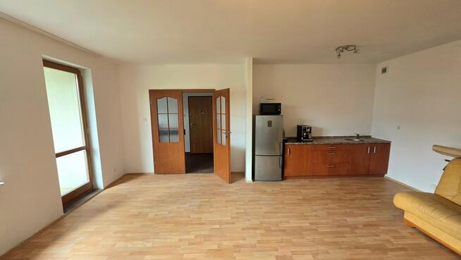 Apartament 2 pok. Os. Magnolia 2007 r. I p., winda