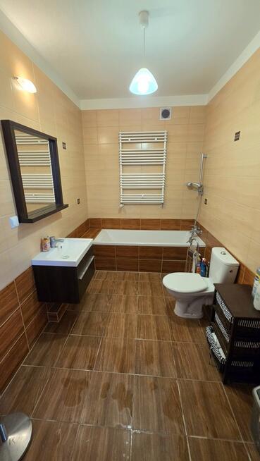Apartament 2 pok. Os. Magnolia 2007 r. I p., winda