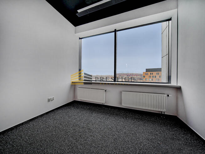 87m2 w biurowcu - Powiśle