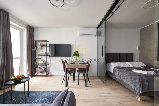 Gotowy Biznes| 2 M z balkonem w centrum/Rynek 5min