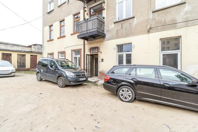 2 pokoje, parter, centrum Brzezin + parking