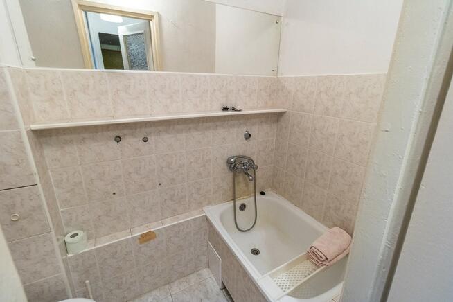 2 pokoje z balkonem | Łódź Górna, do remontu