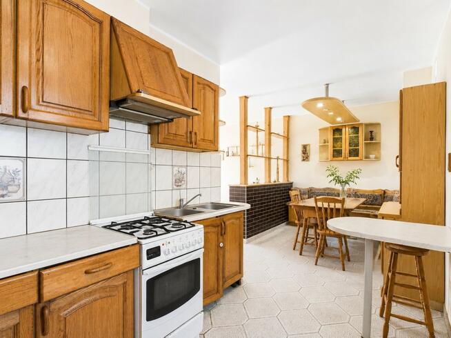 Duży dom 319 m² | 5 sypialni | działka 500 m²