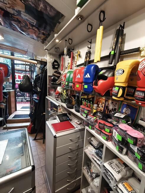 Lokal w centrum z czynszem poniżej 800zł. Odstępne