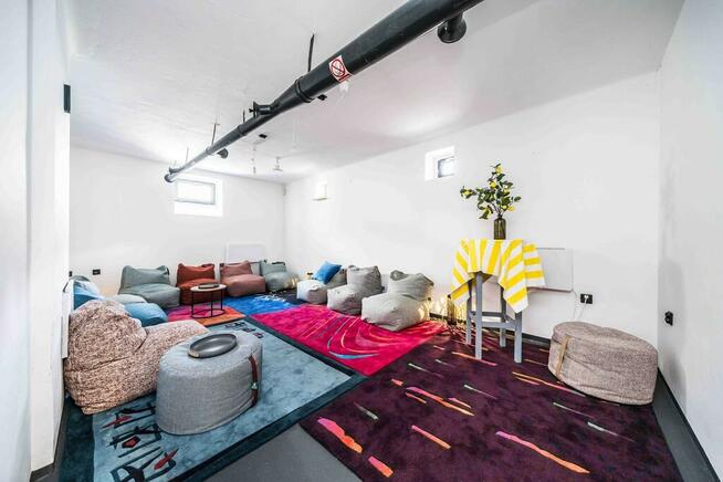 Lokal inwestycyjny 101 m² Małachowskiego