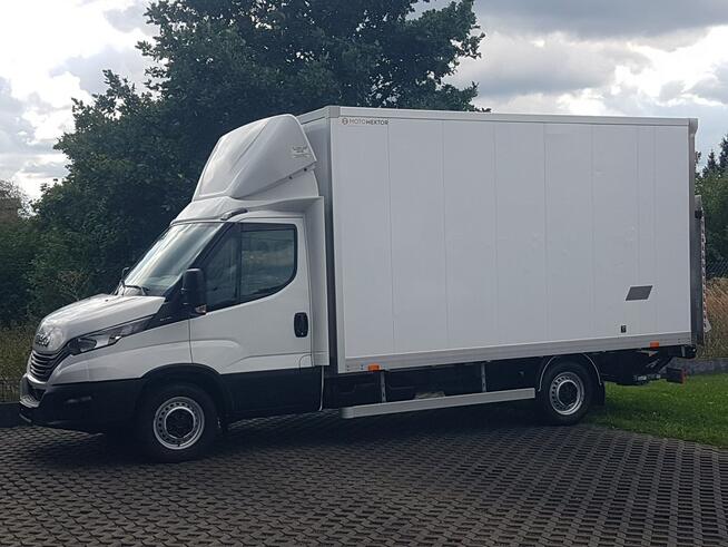 Iveco Daily 35S16 WINDA KONTENER 8EP KLIMA 4,21x2,10x2,23 KLIMA 3,0-160KM MANUAL