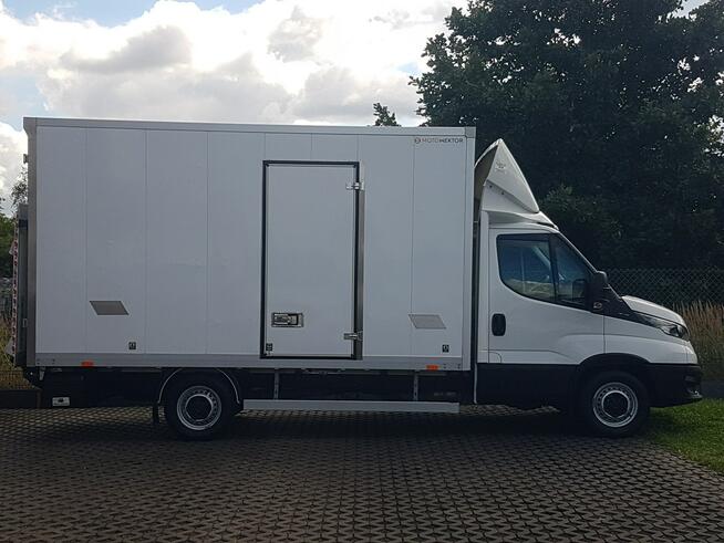 Iveco Daily 35S16 WINDA KONTENER 8EP KLIMA 4,21x2,10x2,23 KLIMA 3,0-160KM MANUAL