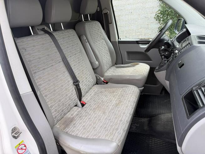 Volkswagen Transporter T5 FL 2.0 MPI 115KM benzyna 3 osobowy 160tys km przebiegu