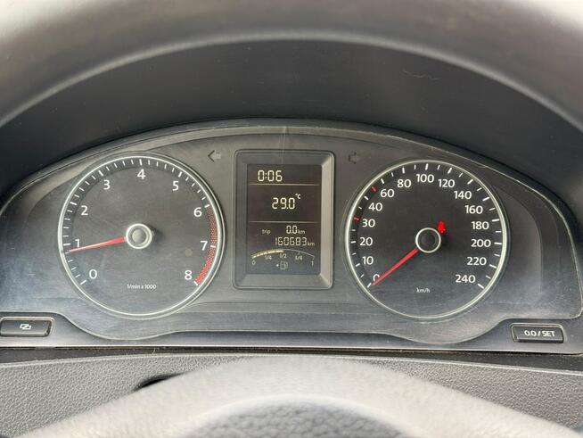 Volkswagen Transporter T5 FL 2.0 MPI 115KM benzyna 3 osobowy 160tys km przebiegu