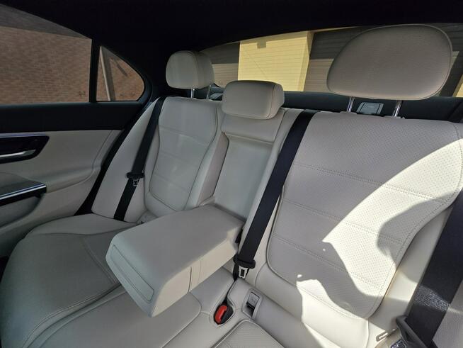 Mercedes C 200 Avantgarde 4Matic Automat Salon Polska 24.000 km Gwarancja do 3 lat!