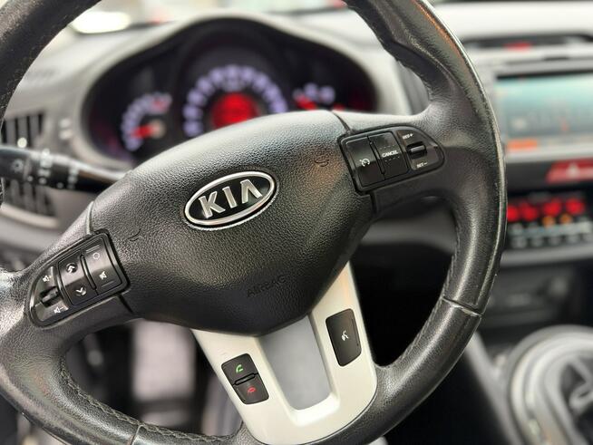 Kia Sportage 2.0 4x4 navi PANORAMA czujniki cofania