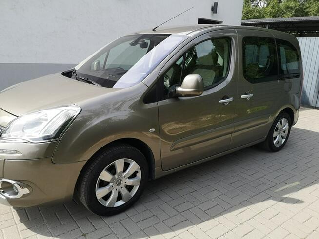 Citroen Berlingo 1.6 HDI 92 KM Klima Tempomat Kamera Ledy Sensory LIFT Gwarancja
