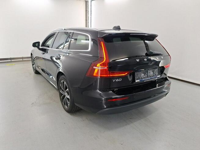 Volvo V60 Momentum Pro 2.0 Diesel 150km ASIST full led NAV kamera 2020