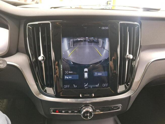 Volvo V60 Momentum Pro 2.0 Diesel 150km ASIST full led NAV kamera 2020