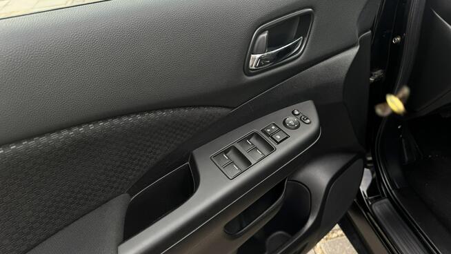 CR-V 2.0 150KM KamCofania Ledy Czujniki Parkow Navi