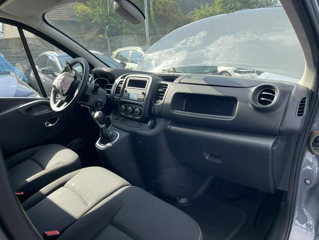 Renault Trafic Automat Klimatyzacja Czujniki park. Tempomat